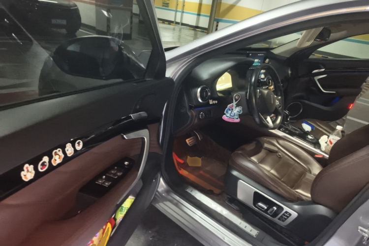Used Wey VV7 2017 2.0T Flagship Model Driver Seat