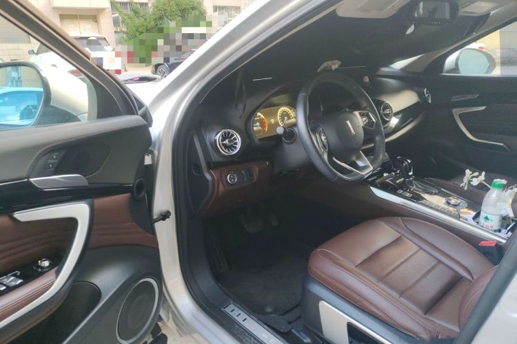 Used Wey VV7 2017 2.0T Ultra-Luxury Version Driver Seat