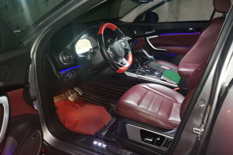 Used Wey VV7 2017 2.0T Flagship Model Driver Seat
