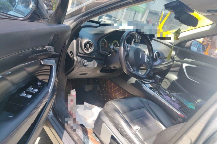 Used Wey VV7 2017 2.0T Ultra-Luxury Version Driver Seat