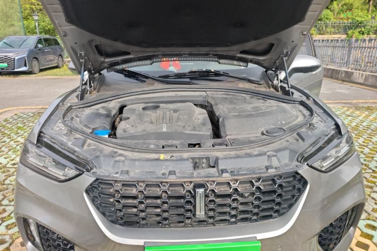 Used Wey VV7 2017 2.0T Flagship Model Engine Bay