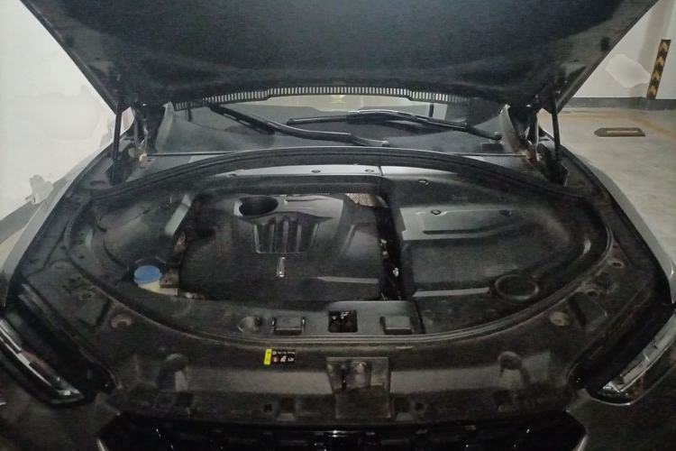 Used Wey VV7 2017 2.0T Flagship Model Engine Bay