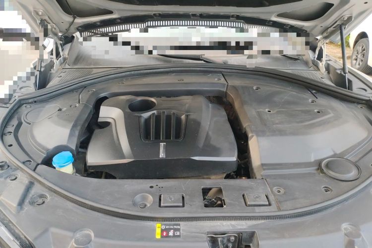 Used Wey VV7 2017 2.0T Ultra-Luxury Version Engine Bay