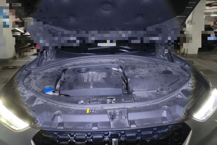 Used Wey VV7 2017 2.0T Flagship Model Engine Bay