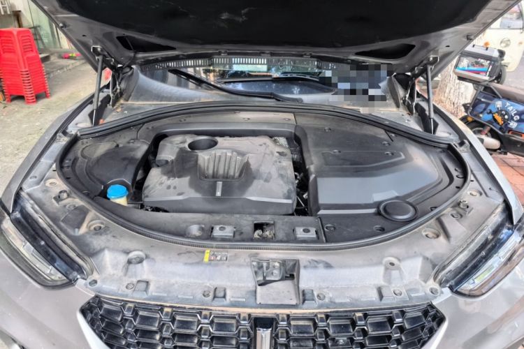 Used Wey VV7 2017 2.0T Flagship Model Engine Bay