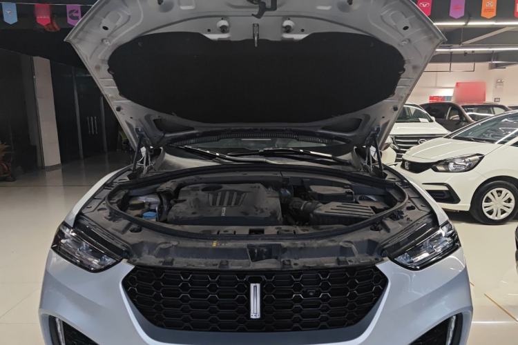 Used Wey VV7 2017 2.0T Flagship Model Engine Bay