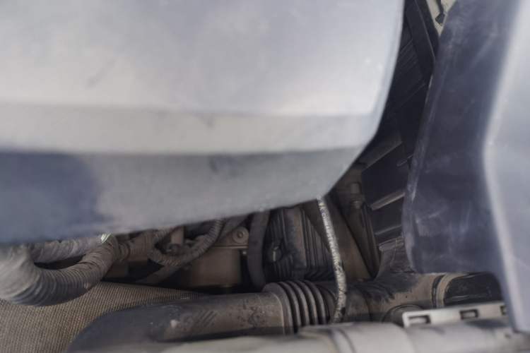 Used Wey VV7 2017 2.0T Flagship Model Engine Bay Left