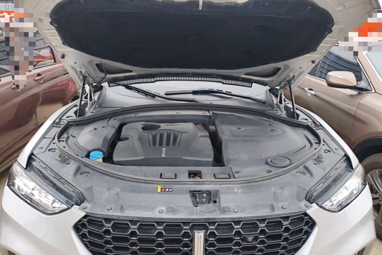 Used Wey VV7 2017 2.0T Flagship Model Engine Bay
