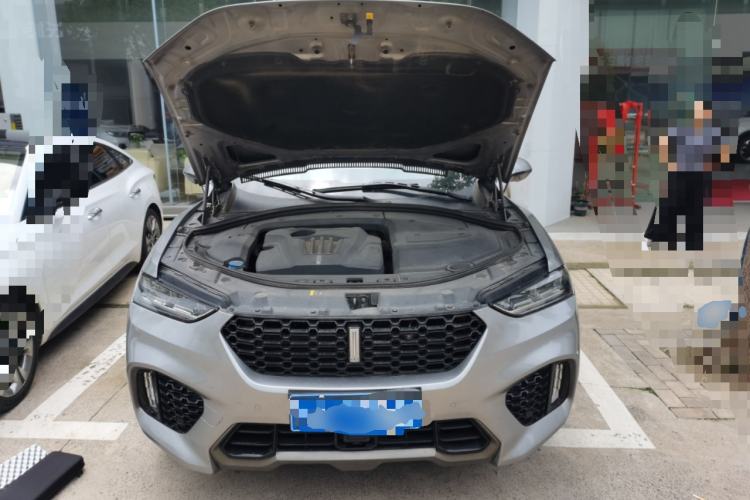 Used Wey VV7 2017 2.0T Ultra-Luxury Version Engine Bay