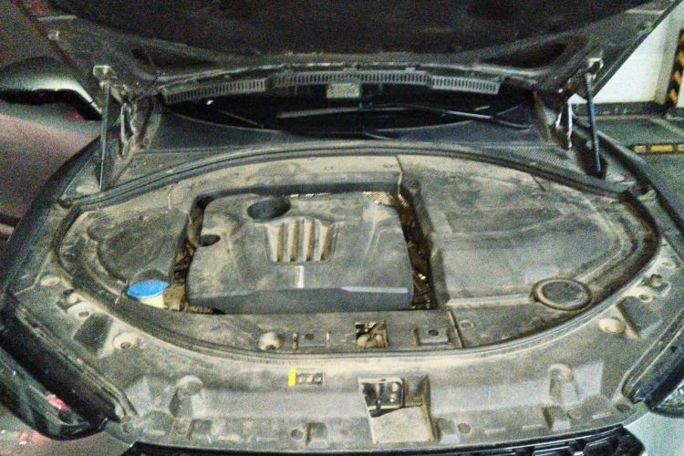 Used Wey VV7 2017 2.0T Flagship Model Engine Bay