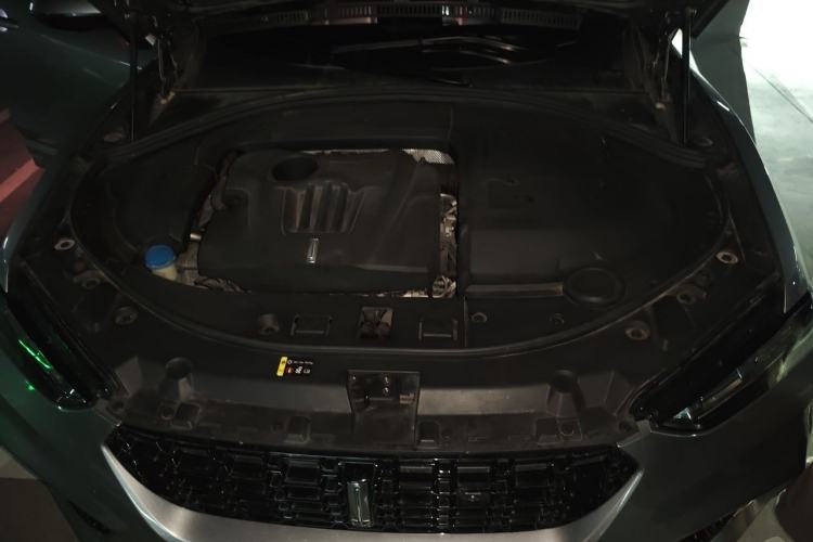 Used Wey VV7 2017 2.0T Flagship Model Engine Bay