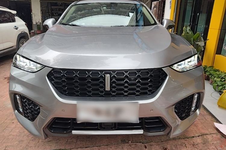 Used Wey VV7 2017 2.0T Flagship Model Front