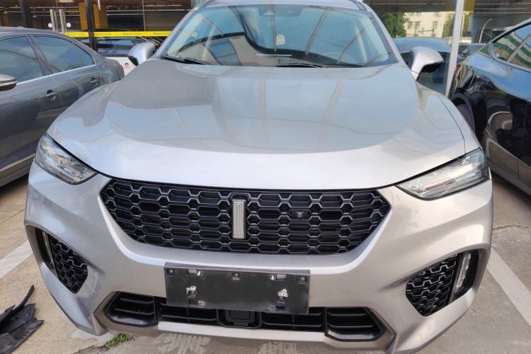 Used Wey VV7 2017 2.0T Flagship Model Front