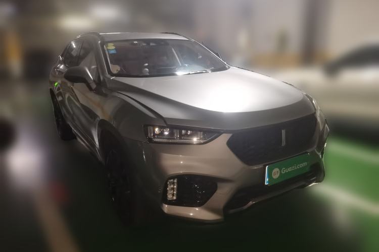 Used Wey VV7 2017 2.0T Luxury Model Front Right 45 Deg