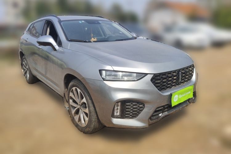 Used Wey VV7 2017 2.0T Luxury Model Front Right 45 Deg