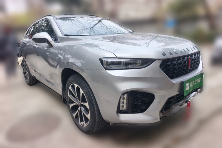 Used Wey VV7 2017 2.0T Ultra-Luxury Version Front Right 45 Deg