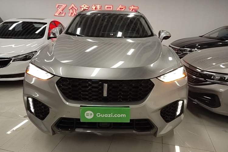 Used Wey VV7 2017 2.0T Flagship Model Front