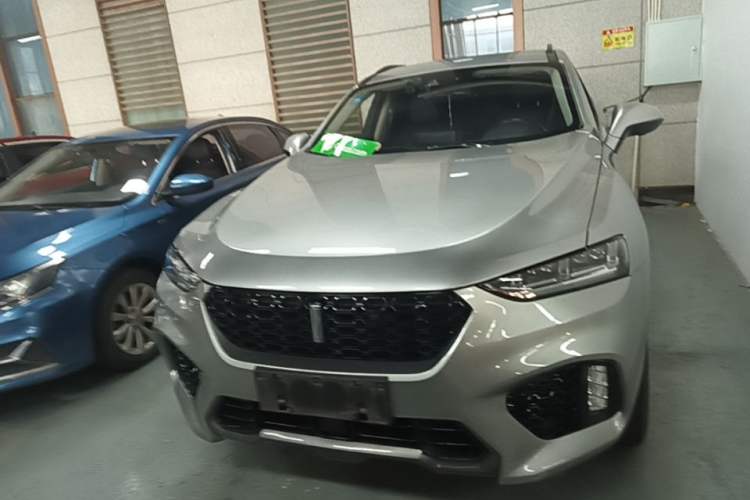 Used Wey VV7 2017 2.0T Flagship Model Front