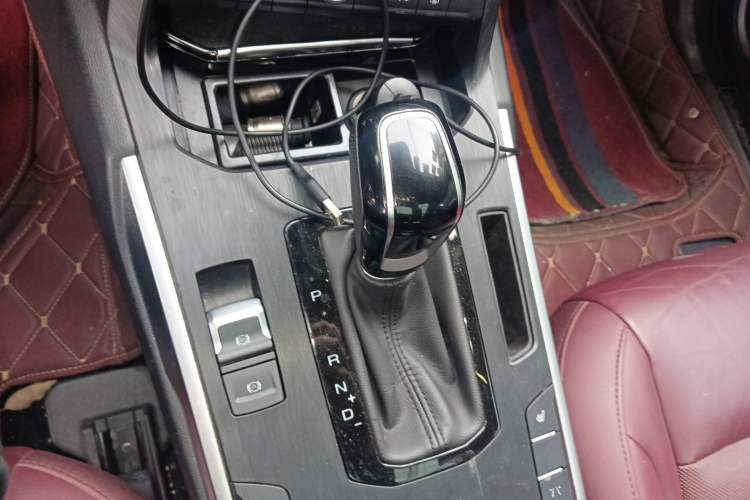 Used Wey VV7 2017 VV7c 2.0T Supreme Model Gear Lever
