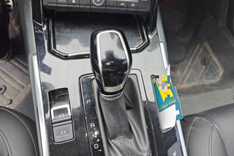 Used Wey VV7 2017 2.0T Flagship Model Gear Lever