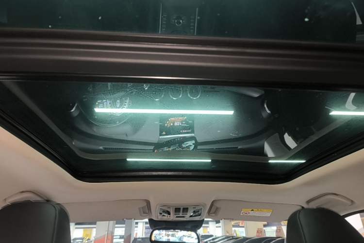 Used Wey VV7 2017 2.0T Flagship Model Headliner