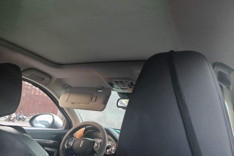 Used Wey VV7 2017 2.0T Ultra-Luxury Version Headliner