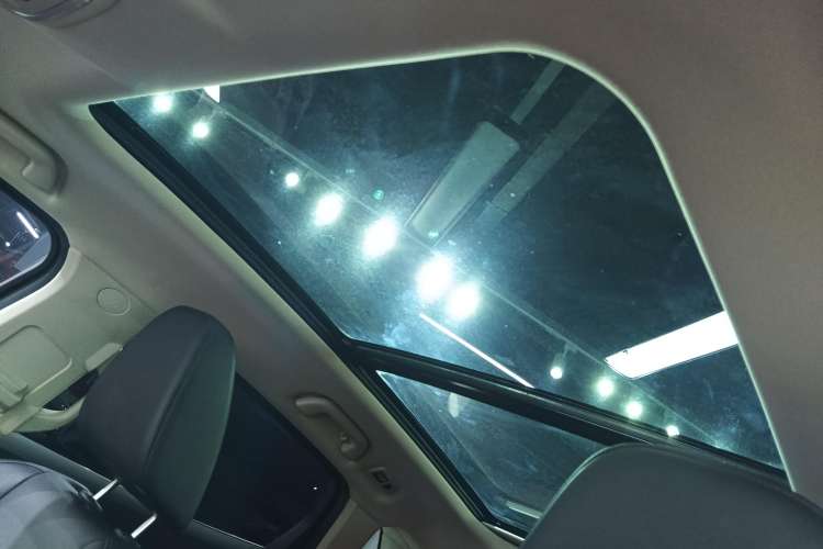 Used Wey VV7 2017 2.0T Flagship Model Headliner