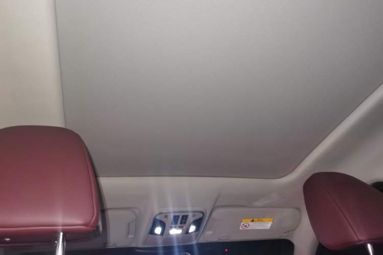 Used Wey VV7 2017 2.0T Flagship Model Headliner