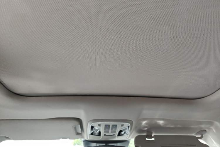 Used Wey VV7 2017 2.0T Flagship Model Headliner