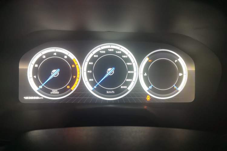 Used Wey VV7 2017 2.0T Luxury Model Instrument Cluster