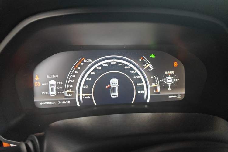 Used Wey VV7 2017 2.0T Ultra-Luxury Version Instrument Cluster
