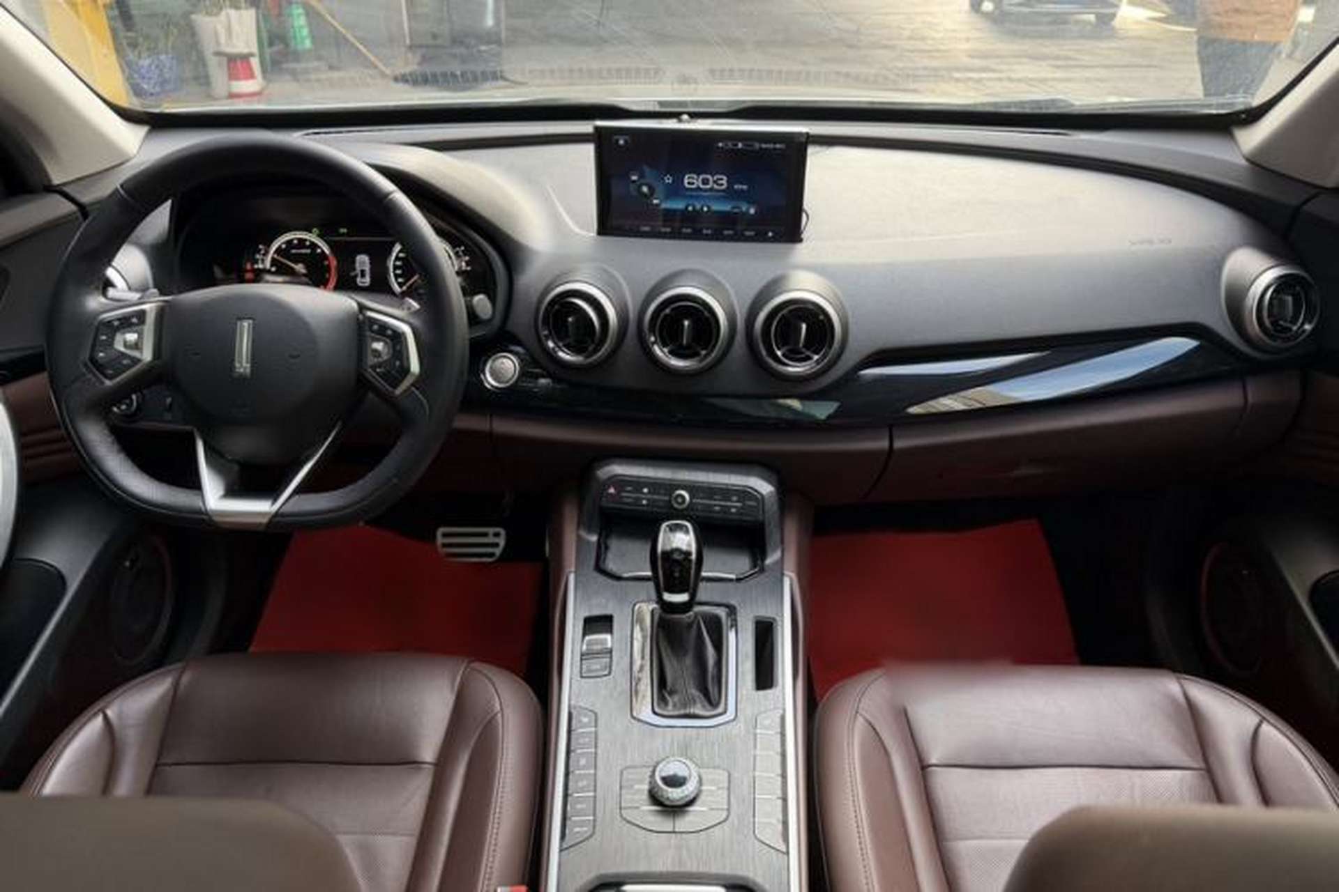 Used Wey VV7 2017 2.0T Flagship Model Interior 4