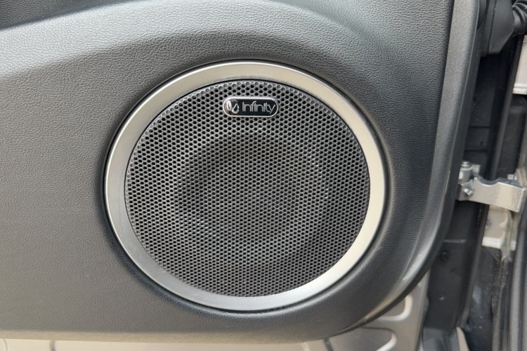 Used Wey VV7 2017 VV7c 2.0T Flagship Model Interior 6