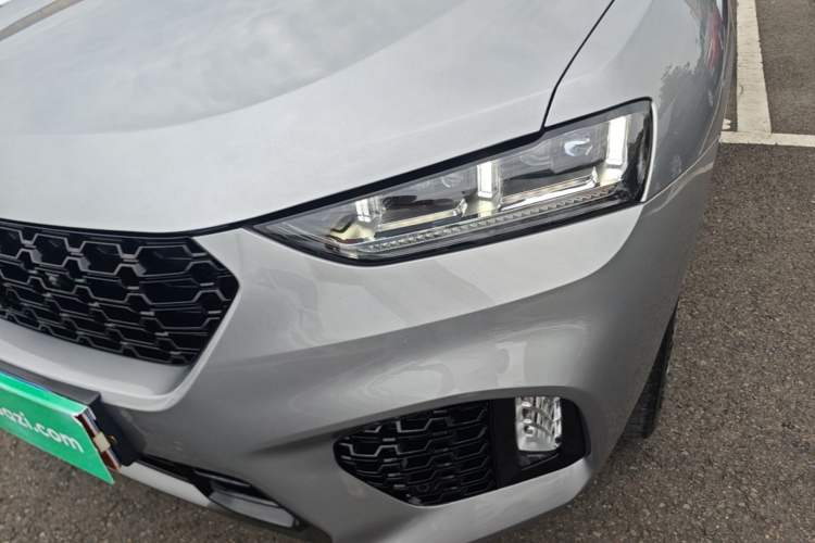Used Wey VV7 2017 2.0T Flagship Model Left Front Headlight