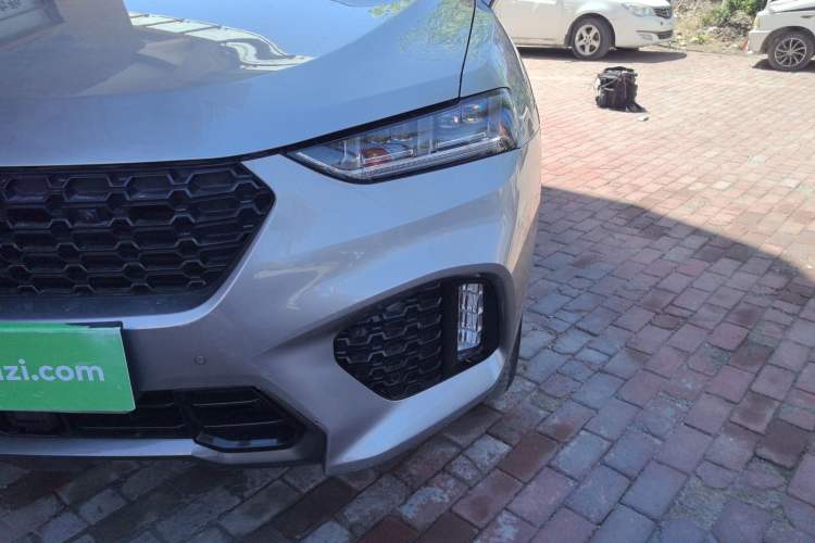 Used Wey VV7 2017 2.0T Ultra-Luxury Version Left Front Headlight