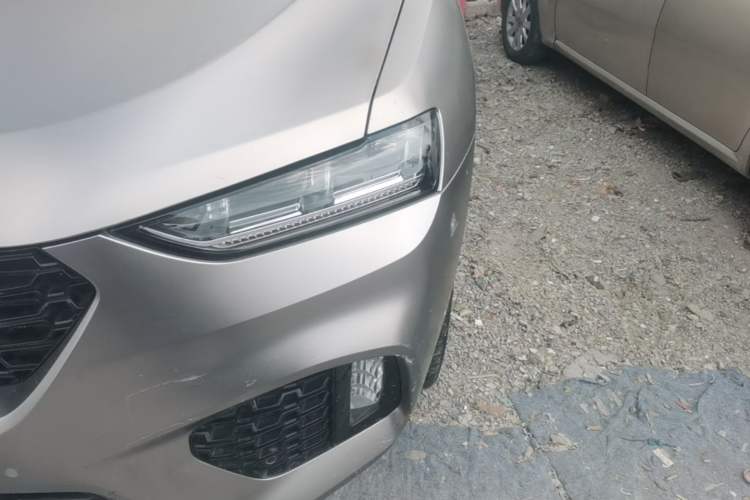 Used Wey VV7 2017 2.0T Flagship Model Left Front Headlight