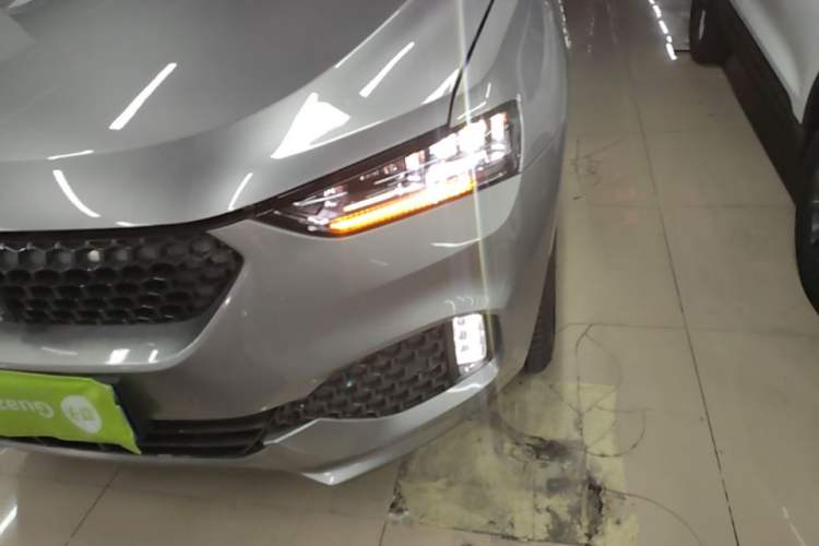 Used Wey VV7 2017 VV7c 2.0T Luxury Model Left Front Headlight