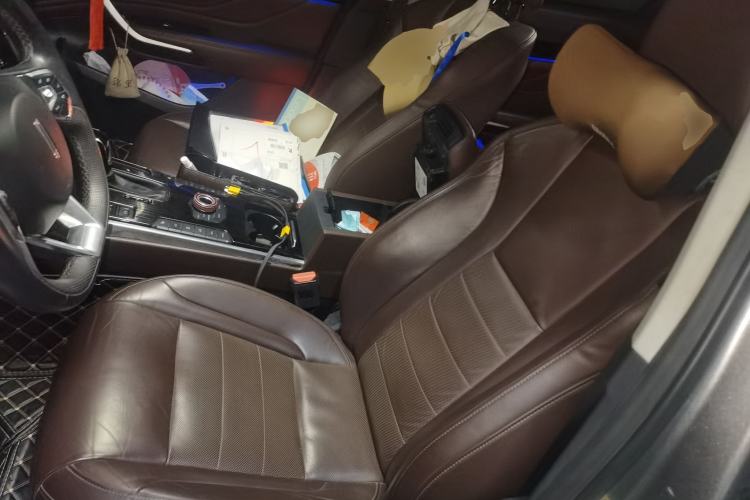 Used Wey VV7 2017 2.0T Luxury Model Left Front Seat