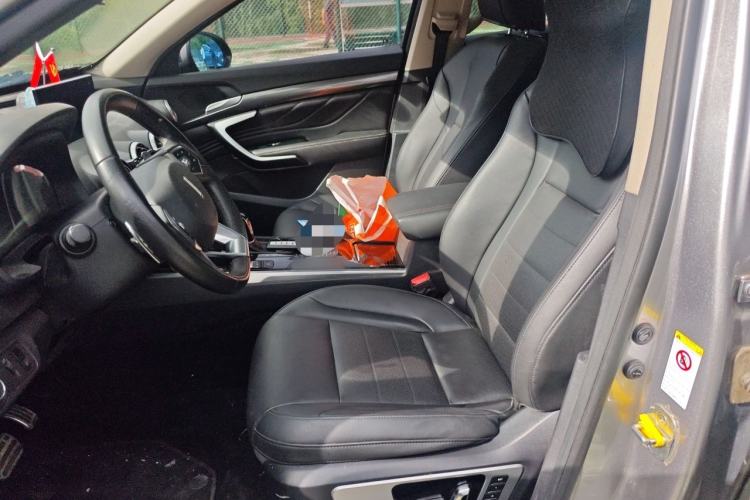 Used Wey VV7 2017 2.0T Flagship Model Left Front Seat