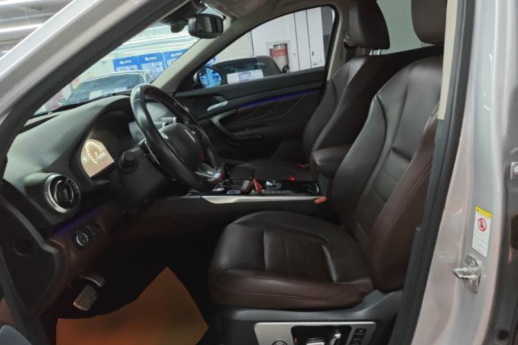 Used Wey VV7 2017 2.0T Flagship Model Left Front Seat