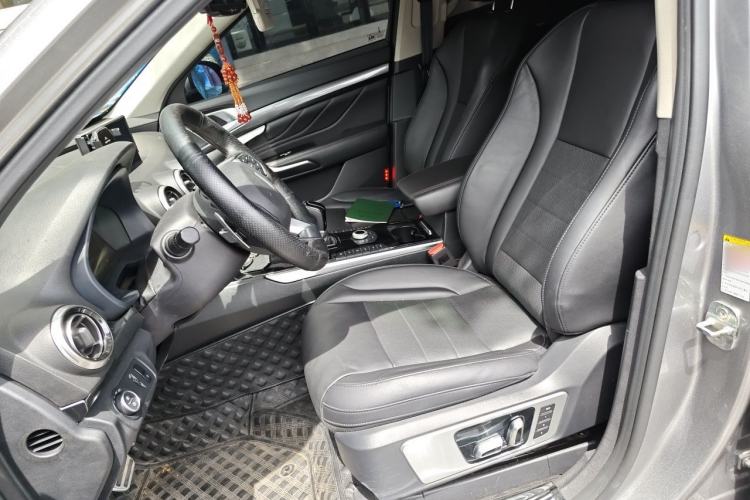 Used Wey VV7 2017 2.0T Flagship Model Left Front Seat