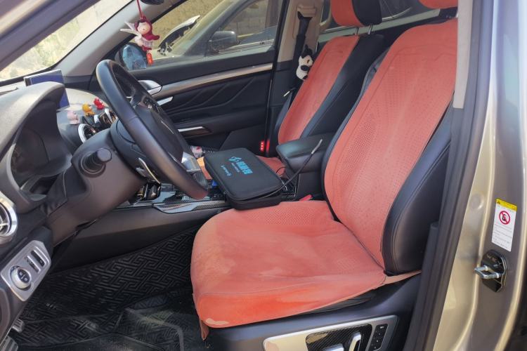Used Wey VV7 2017 2.0T Flagship Model Left Front Seat