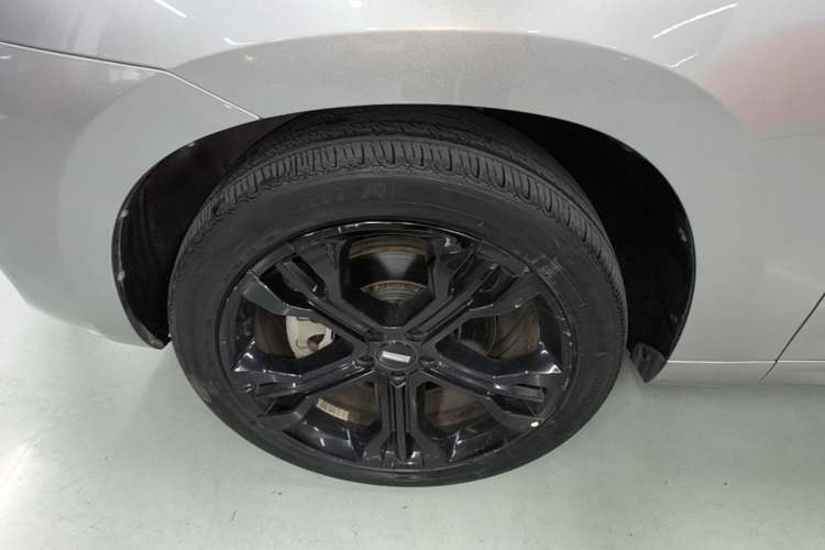 Used Wey VV7 2017 2.0T Flagship Model Left Front Wheel Hub