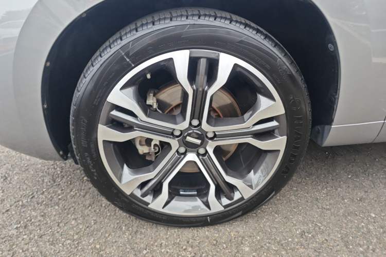Used Wey VV7 2017 2.0T Flagship Model Left Front Wheel Hub