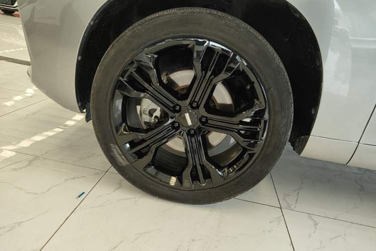 Used Wey VV7 2017 VV7c 2.0T Flagship Model Left Front Wheel Hub