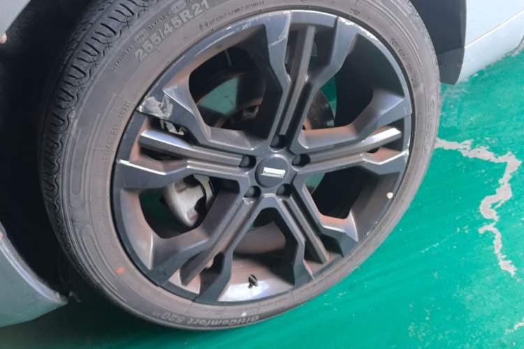 Used Wey VV7 2017 2.0T Flagship Model Left Front Wheel Hub