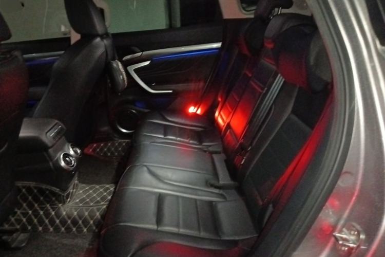 Used Wey VV7 2017 VV7c 2.0T Flagship Model Left Rear Seat