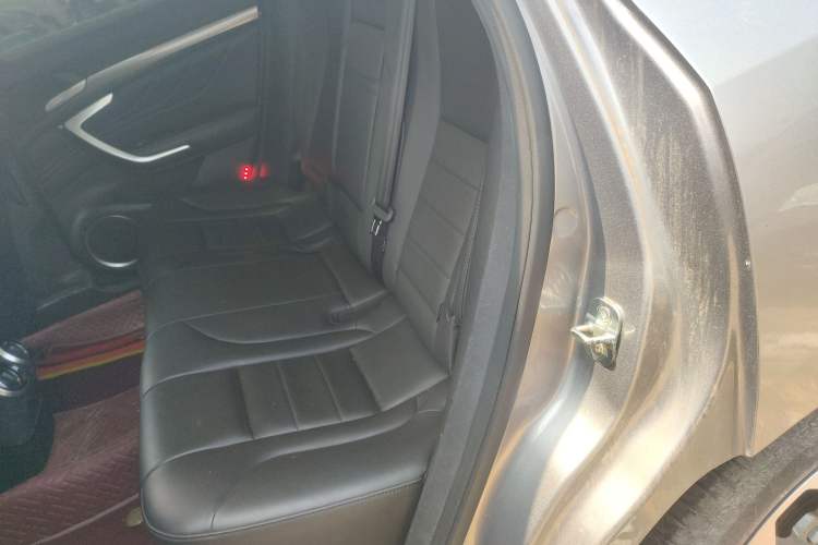 Used Wey VV7 2017 2.0T Luxury Model Left Rear Seat