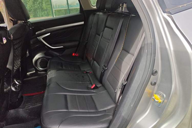 Used Wey VV7 2017 2.0T Flagship Model Left Rear Seat