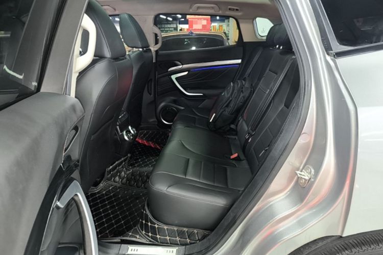 Used Wey VV7 2017 2.0T Flagship Model Left Rear Seat